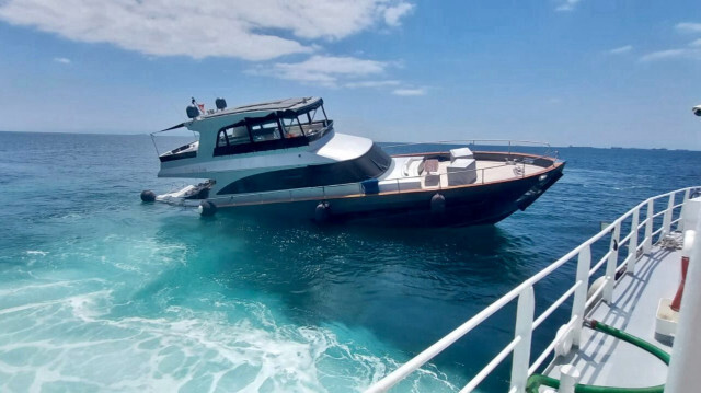 İstanbul’da batma tehlikesi olan teknedeki 8 kişi kurtarıldı